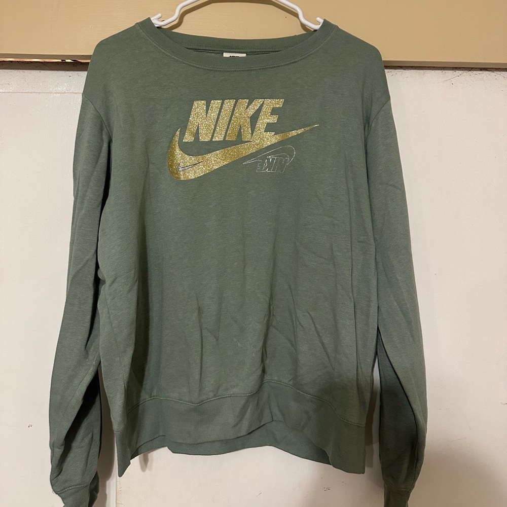Nike crewneck